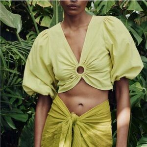 ZARA CROP TOP